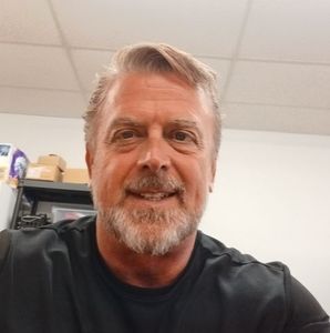 Meet your Posher, Ron